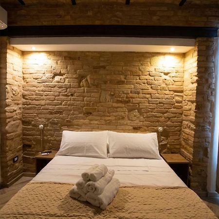 Al 54 Accommodation San Benedetto del Tronto Buitenkant foto