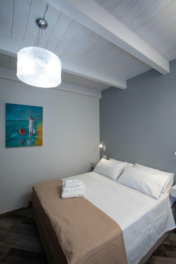 Al 54 Accommodation San Benedetto del Tronto Buitenkant foto