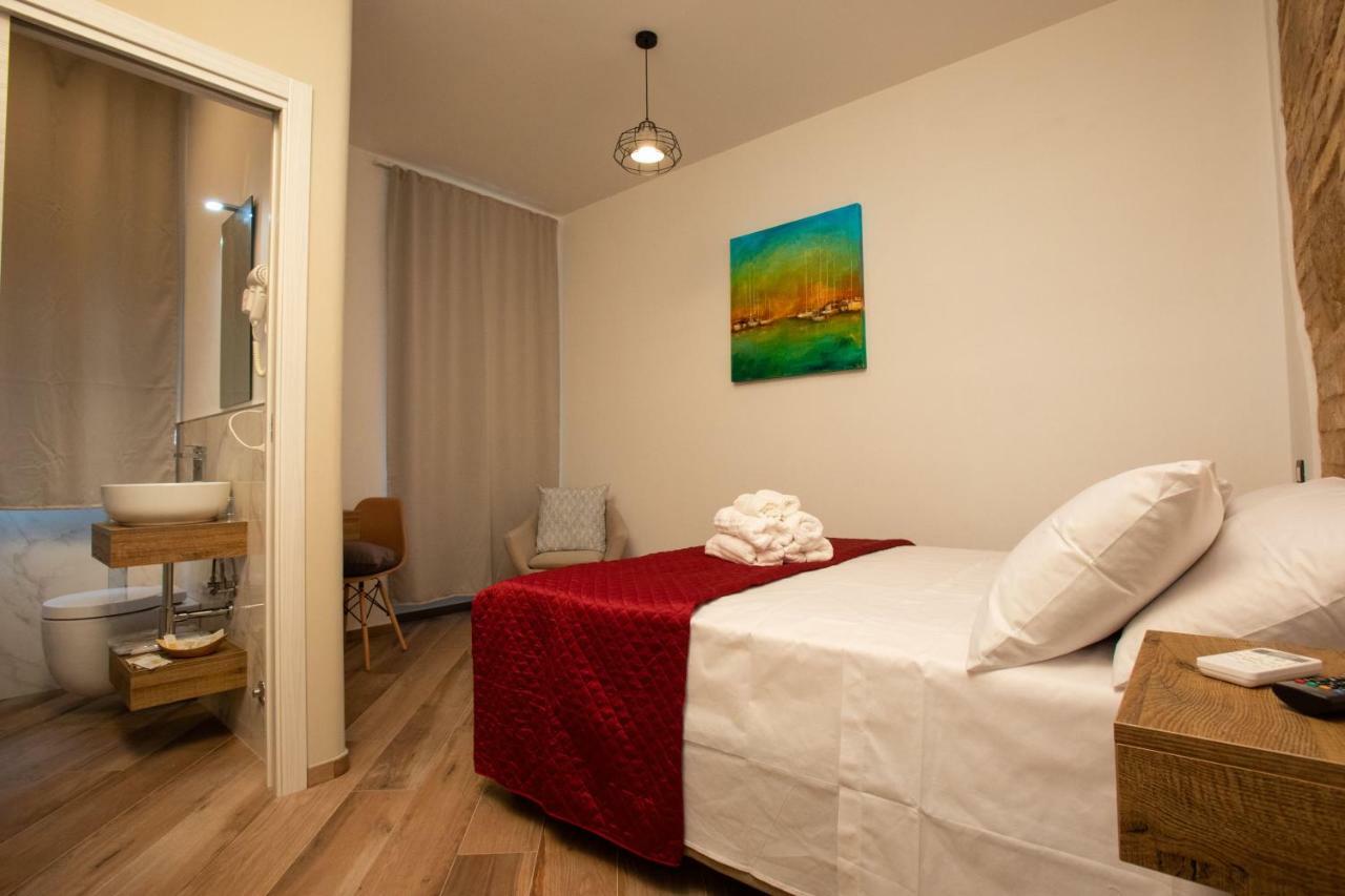Al 54 Accommodation San Benedetto del Tronto Buitenkant foto